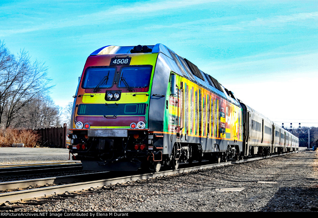 NJT 4508 on train 1118